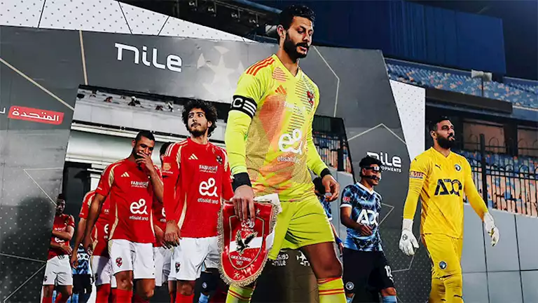 أحمد شوبير يكشف عن طاقم تحكيم مواجهة الأهلي وبيراميدز في الدوري المصري