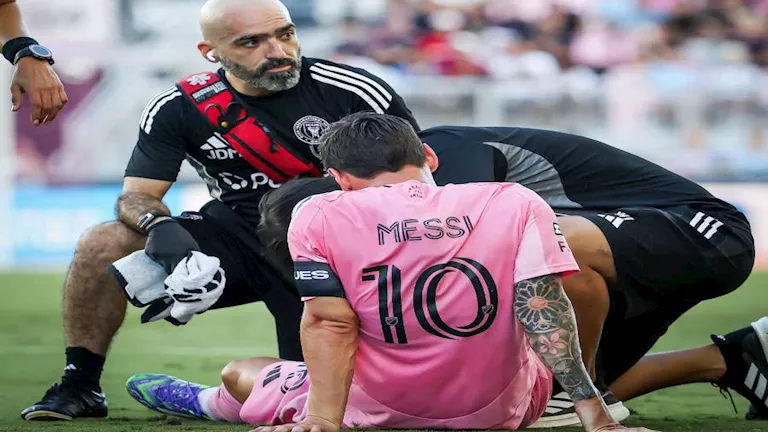 إصابة ميسي: إنتر ميامي يكشف تفاصيل الحالة الصحية للنجم الأرجنتيني
