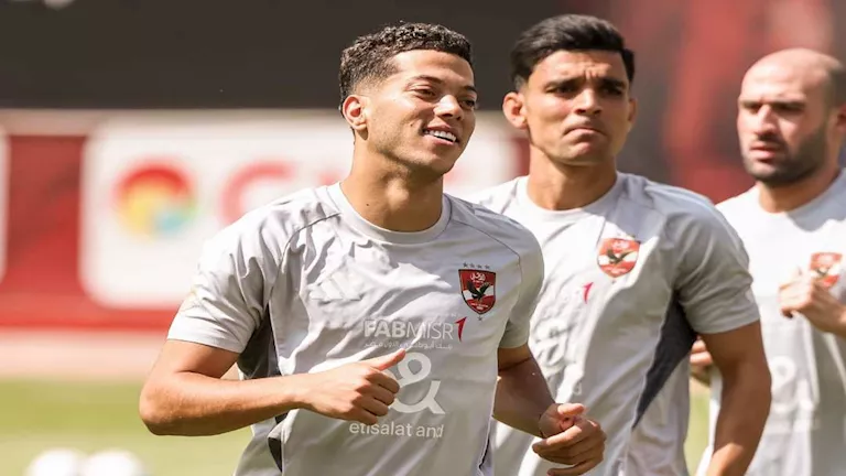 إمام عاشور يحتفل بعيد ميلاد والده بطريقة مميزة تجذب الأنظار والمشاعر