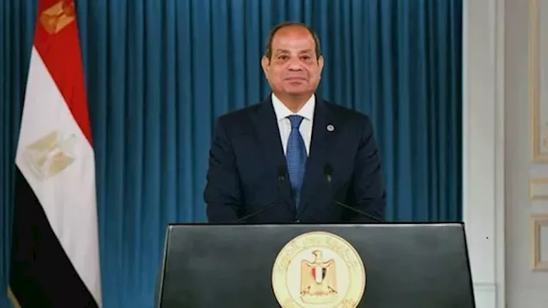 الأهلي يعرب عن شكره للرئيس عبد الفتاح السيسي تقديرًا لدعمه المستمر