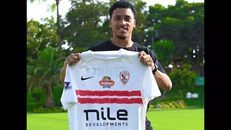البرازيلي خوان ألفينا يبرز بقميص الزمالك الجديد في 8 صور مثيرة للاهتمام