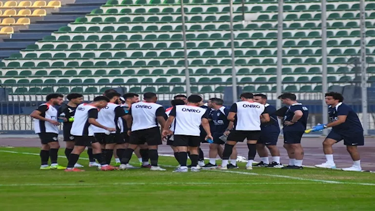 الزمالك يتحرك إلى الإسماعيلية استعدادًا لمواجهة مودرن سبورت الحاسمة غدًا