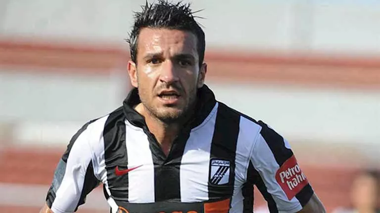 الصفاقسي يعلن عن صفقة مثيرة مع علي معلول خلال 13 ثانية فقط