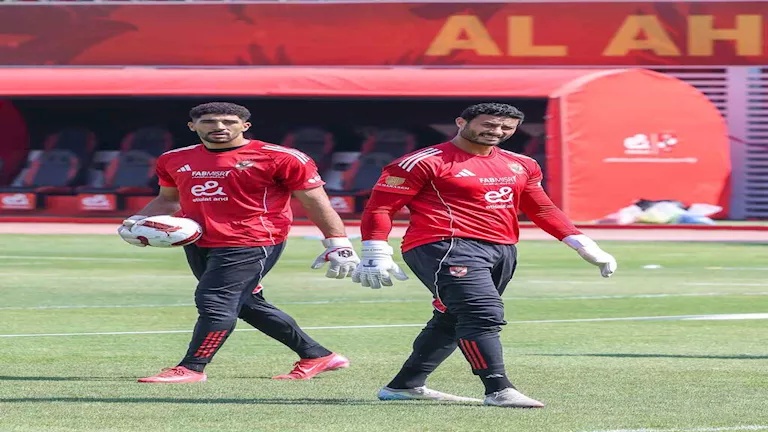 حارس مرمى الأهلي يتعرض لحادث سير خطير يستدعي تدخل الطوارئ الفوري