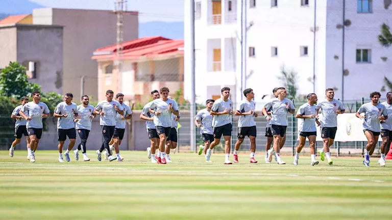 رحيل اللاعب الرابع عشر.. الأهلي يقرر الاستغناء عن أحد نجومه - خاص