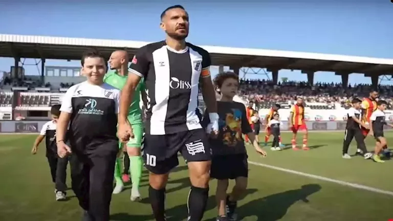 زوجة علي معلول تعلق على أداءه في مباراة الصفاقسي الأخيرة وتشارك الصور