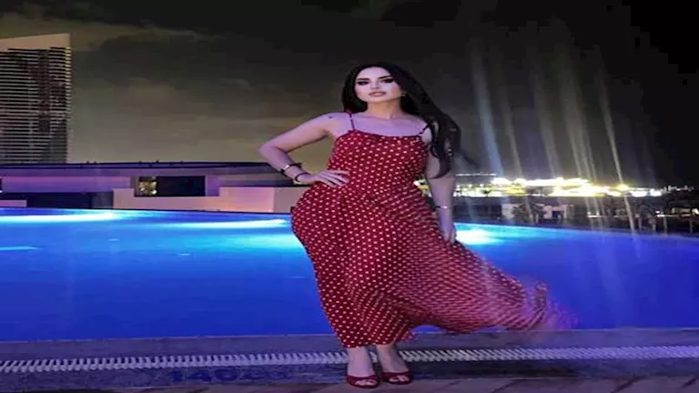 زوجة محمد عواد تستعرض 7 صور جديدة وتثير تفاعلاً واسعاً بين الجمهور