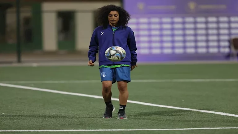 سالي منصور تكشف لمصراوي تفاصيل أزمتها مع رع بسبب انتمائها للأهلي