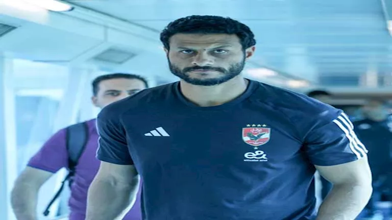 كواليس تصرفات الشناوي في غرفة ملابس الأهلي بعد استبداله بديلاً