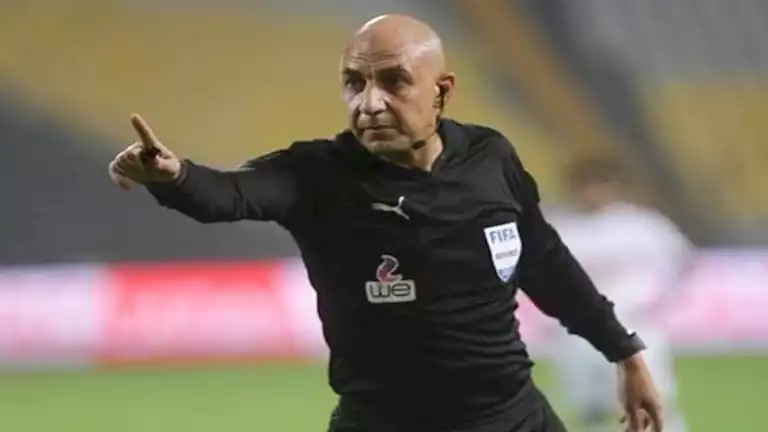محمد عادل يكشف كواليس تصريح الاحتواء الشهير خلال مباراة مثيرة للجماهير