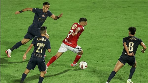 الاجتماع الفني لنهائي السوبر بين الزمالك والأهلي