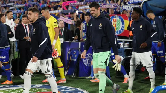 إصابة فالفيردي وكورتوا