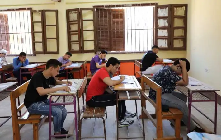 امتحانات الفصل الدراسي الأول